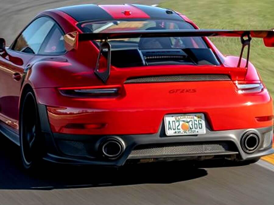 Porsche 911 GT2 RS sets production car lap record at Road America